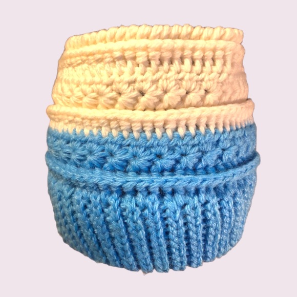 Ear Warmer Bun Beanie Headband Winter Hat White & Lt Blue - Picture 6 of 9